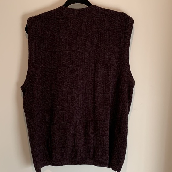 Vintage size large button up sweater vest - Picture 4 of 4
